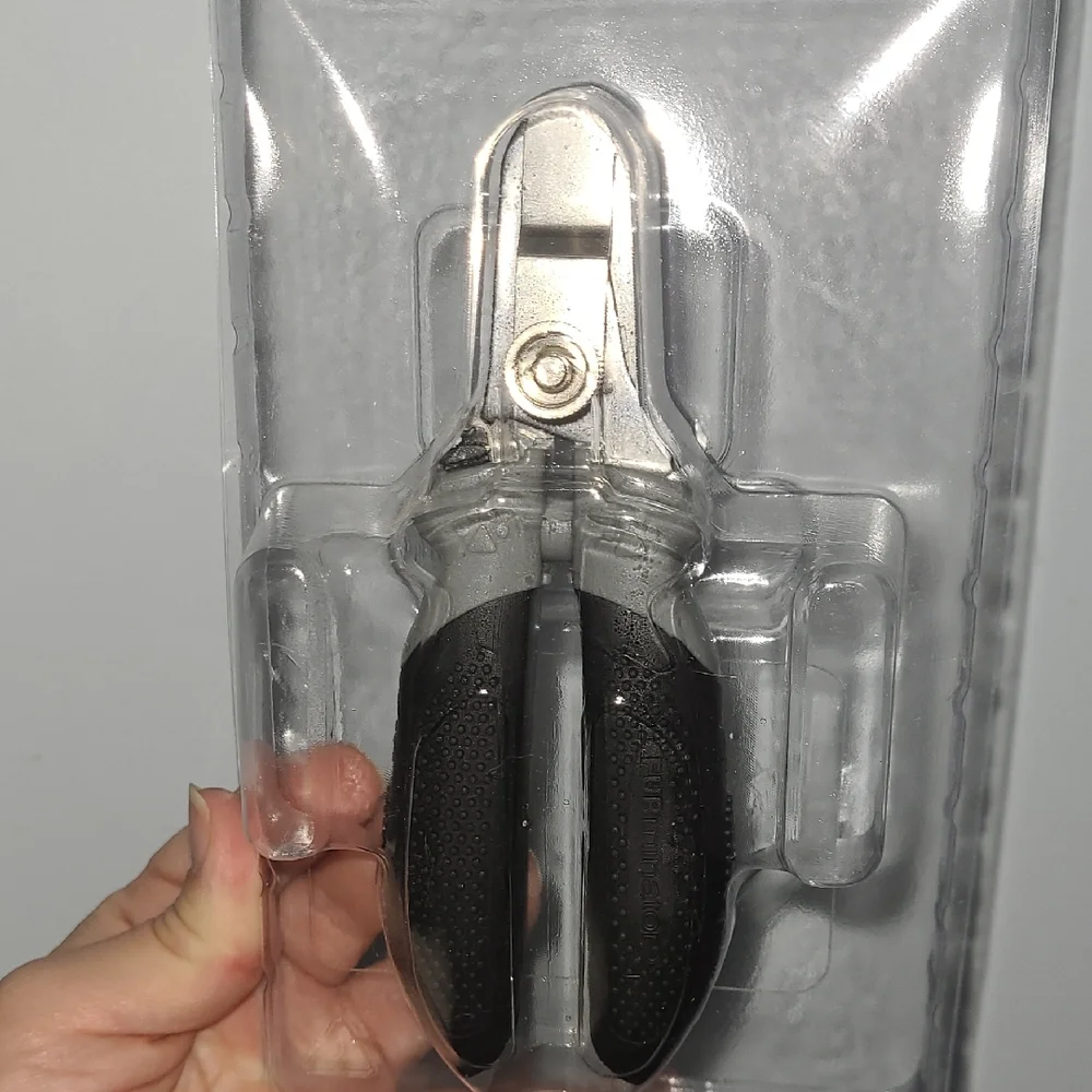 FURminator Professional Dog Nail Clippers Grooming Tool NEW